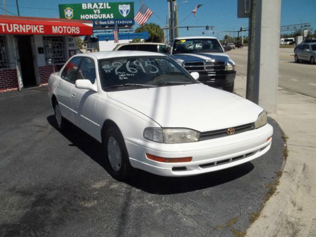 Toyota Camry 1993 photo 2