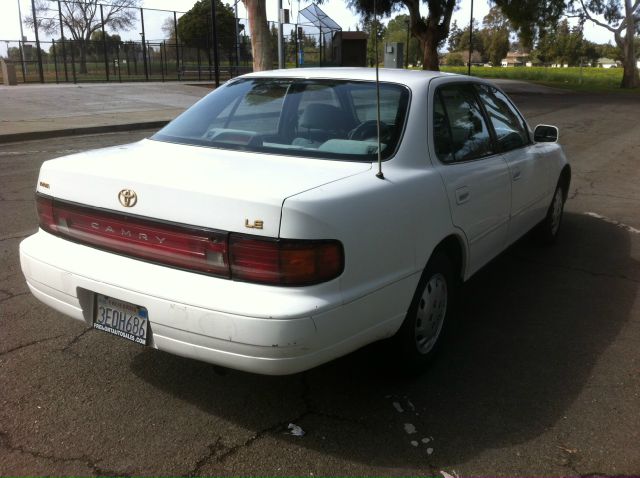 Toyota Camry 1993 photo 2