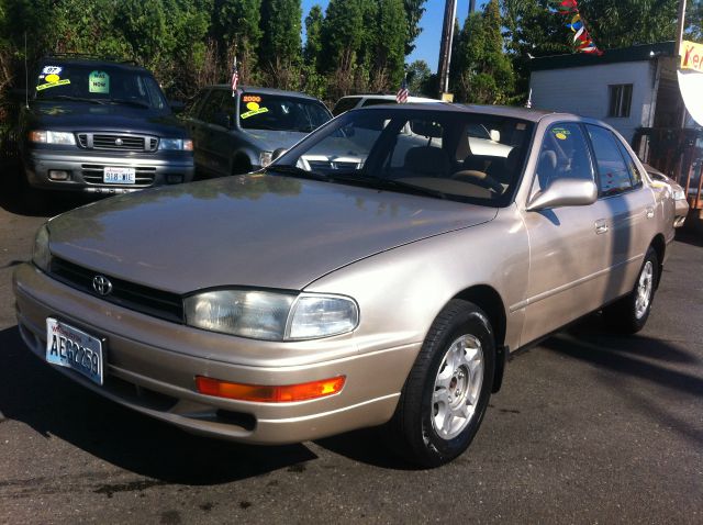 Toyota Camry 1993 photo 3