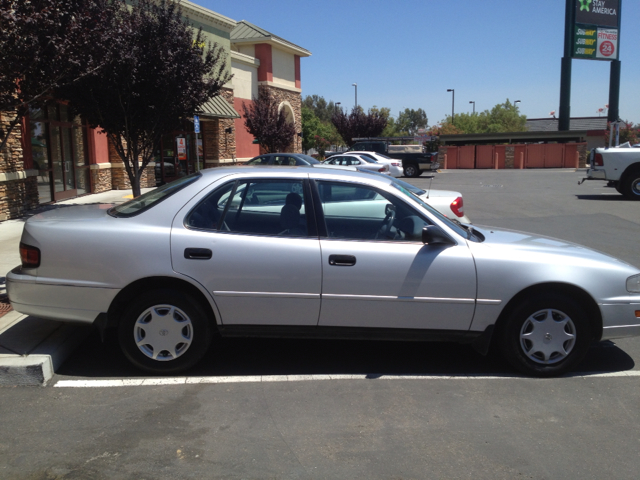 Toyota Camry 1993 photo 2