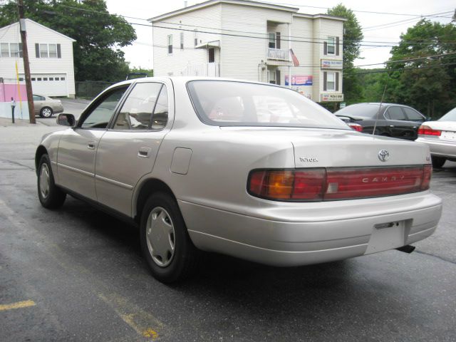 Toyota Camry 1993 photo 1