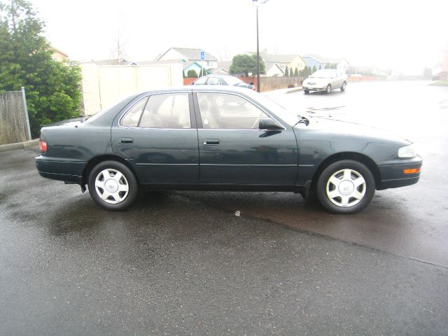 Toyota Camry 1993 photo 1