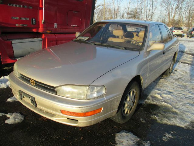 Toyota Camry 1993 photo 3