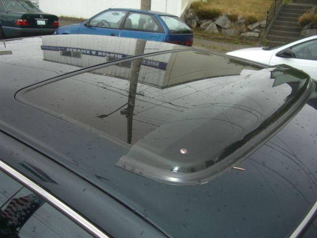 Toyota Camry Ext. Cab 6.5-ft. Bed 4WD Sedan