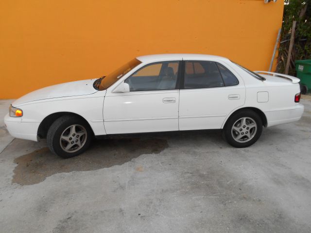 Toyota Camry 1995 photo 2