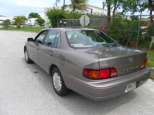 Toyota Camry 1995 photo 3