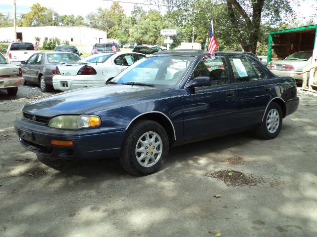 Toyota Camry 1995 photo 1