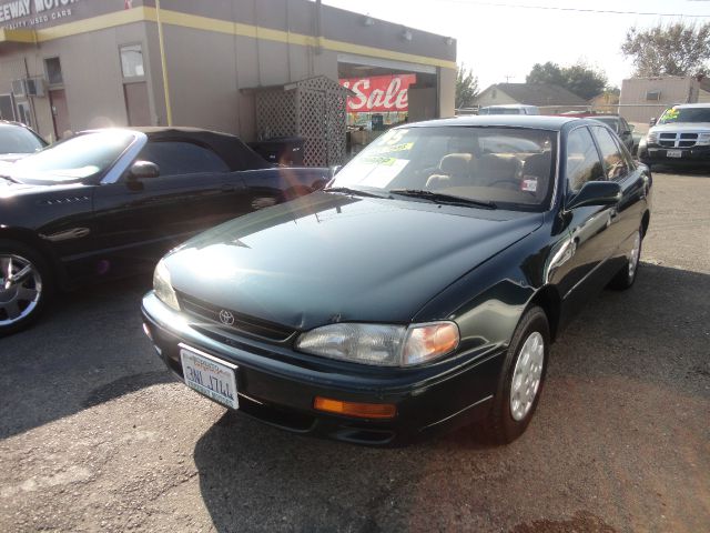 Toyota Camry 1995 photo 4