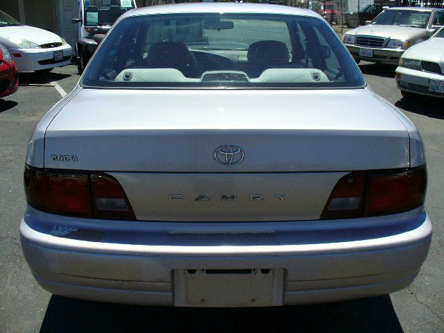 Toyota Camry 4x4 Z85 Extended CAB Sedan