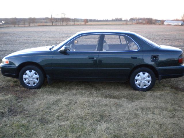 Toyota Camry 1995 photo 2