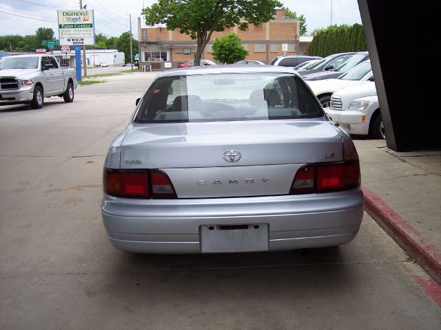 Toyota Camry 1996 photo 8