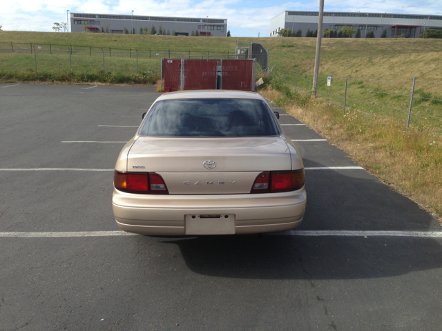 Toyota Camry 1996 photo 1
