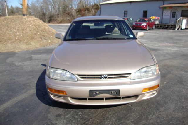 Toyota Camry 1996 photo 3