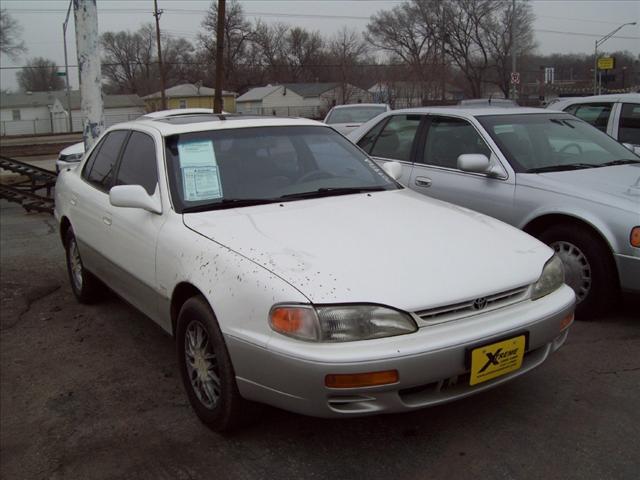 Toyota Camry 1996 photo 3