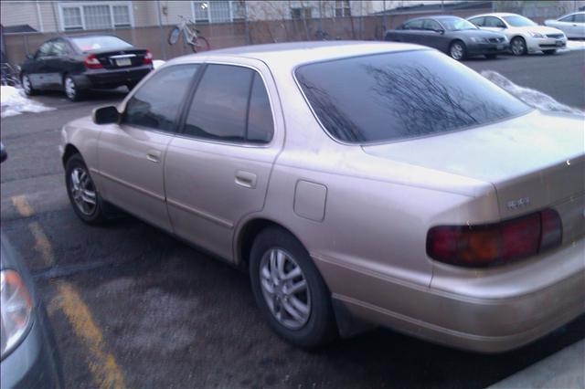 Toyota Camry 1996 photo 1