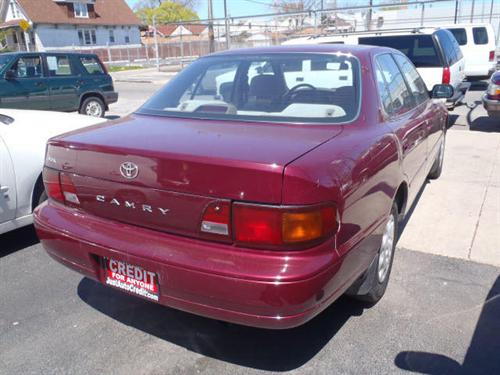 Toyota Camry 1996 photo 1