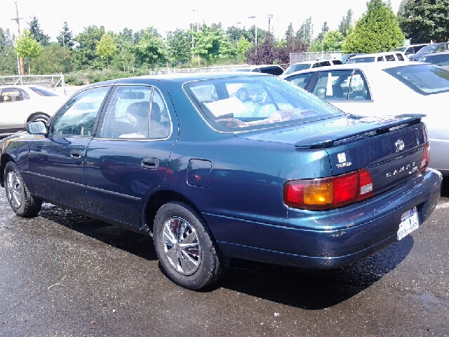 Toyota Camry 4x4 Z85 Extended CAB Sedan