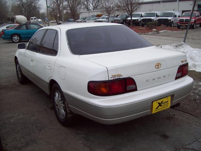 Toyota Camry 1996 photo 2