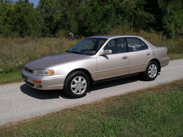 Toyota Camry 1996 photo 3