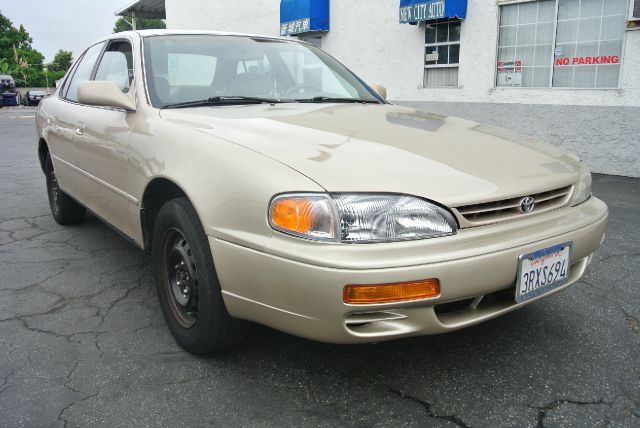 Toyota Camry 1996 photo 2