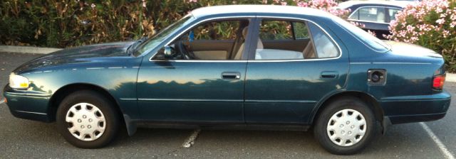 Toyota Camry 1996 photo 1