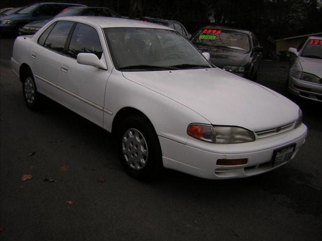 Toyota Camry 1996 photo 1