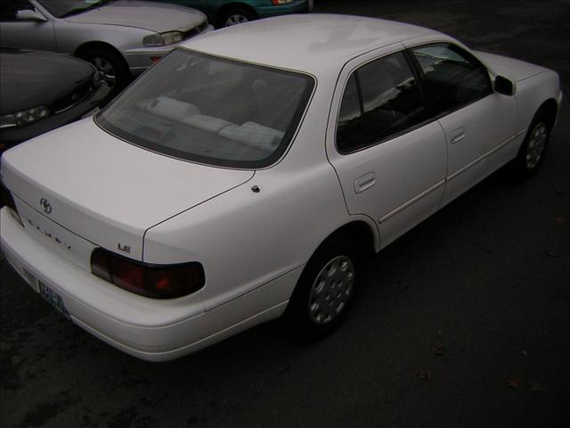 Toyota Camry 1996 photo 3
