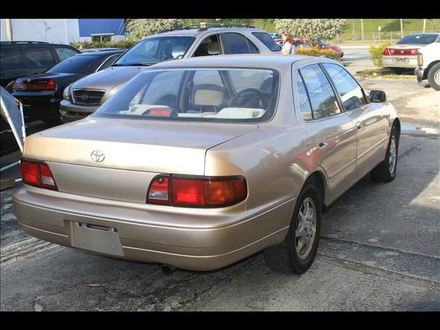Toyota Camry 1996 photo 1