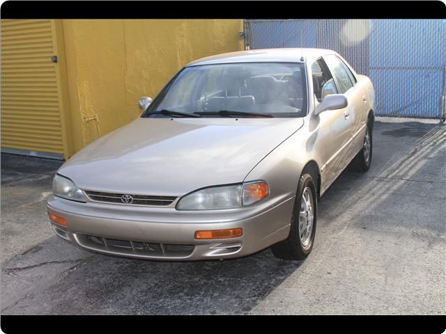Toyota Camry 1996 photo 4