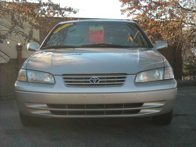 Toyota Camry 1997 photo 1
