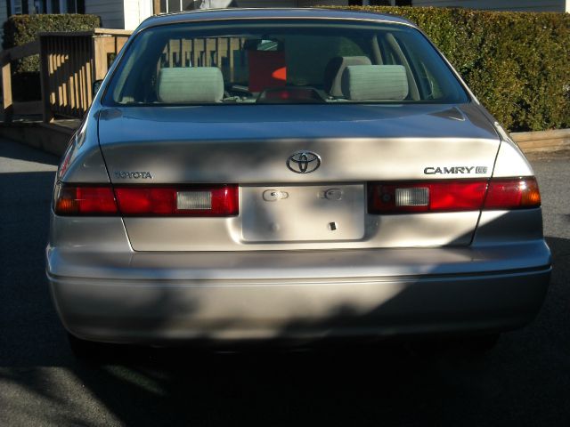 Toyota Camry 1997 photo 3