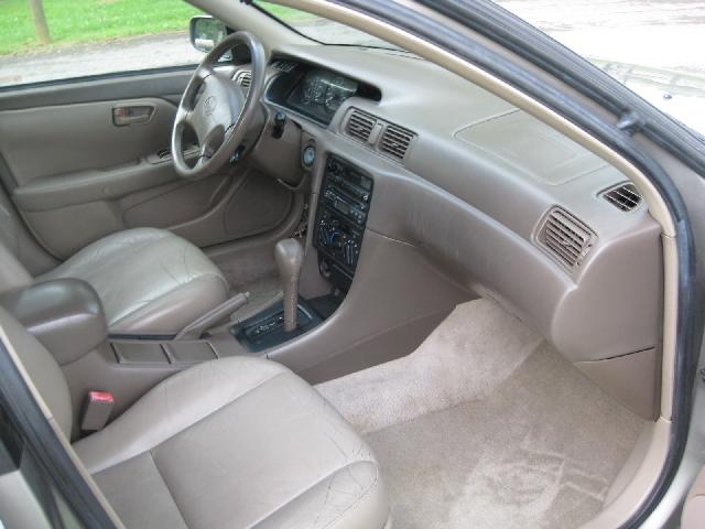 Toyota Camry 1997 photo 3