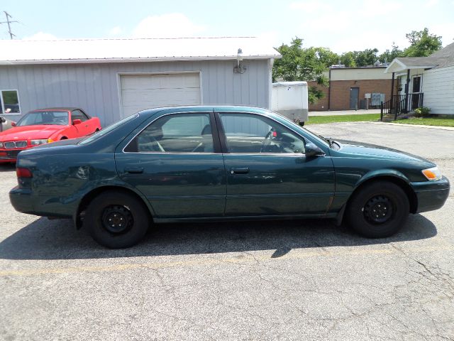 Toyota Camry 1997 photo 2