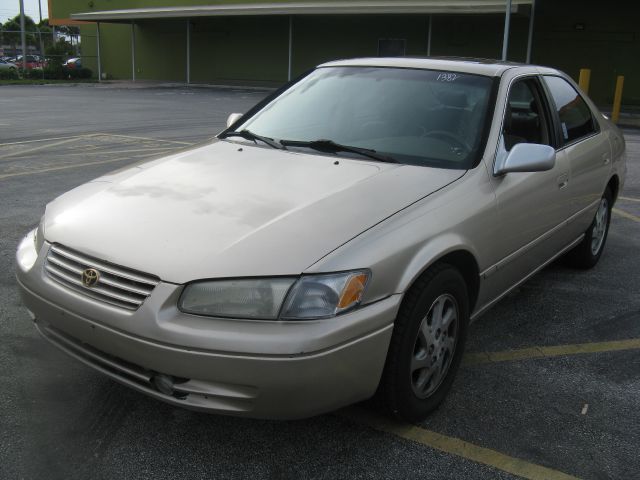 Toyota Camry 1997 photo 4