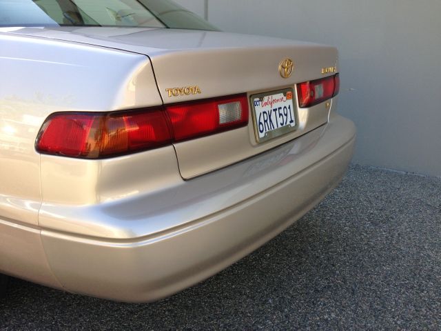 Toyota Camry 1997 photo 16