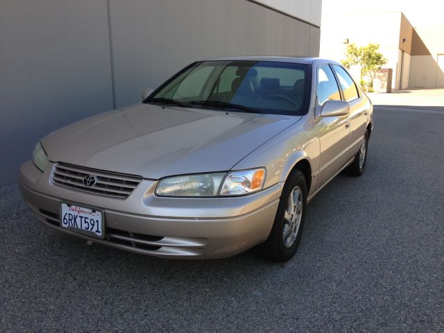 Toyota Camry 1997 photo 5