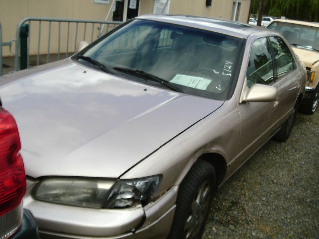 Toyota Camry 1997 photo 2