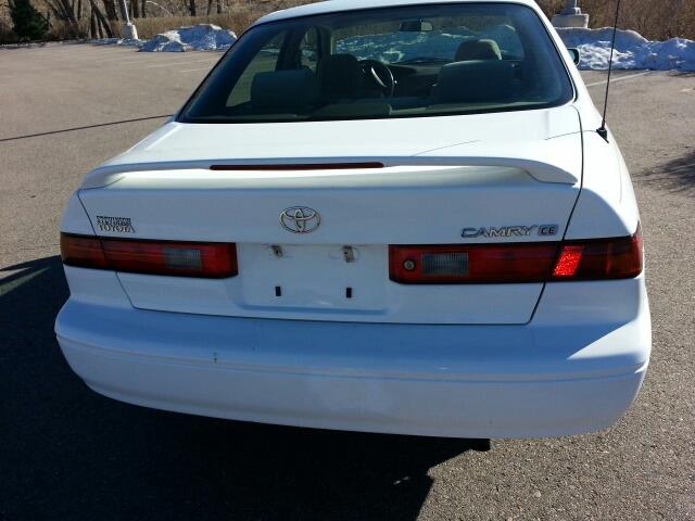 Toyota Camry 1997 photo 1