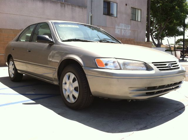 Toyota Camry 1997 photo 4