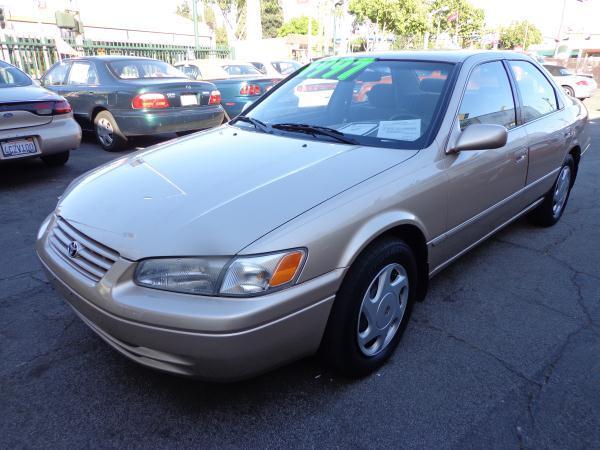 Toyota Camry Unknown Sedan