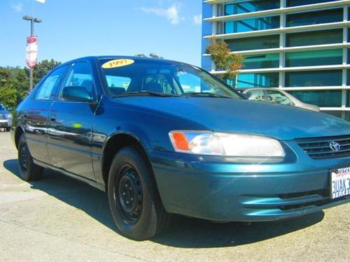 Toyota Camry 1997 photo 4