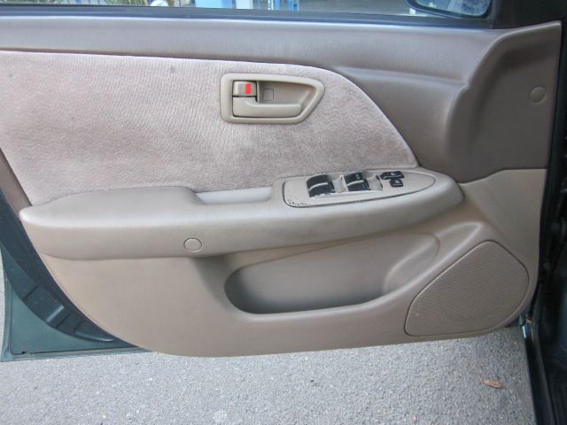Toyota Camry 1997 photo 4