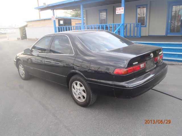 Toyota Camry 1997 photo 3