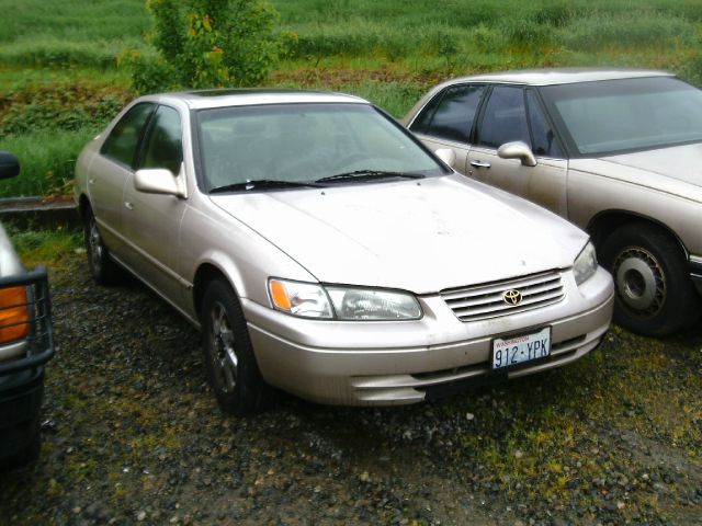 Toyota Camry 1997 photo 3