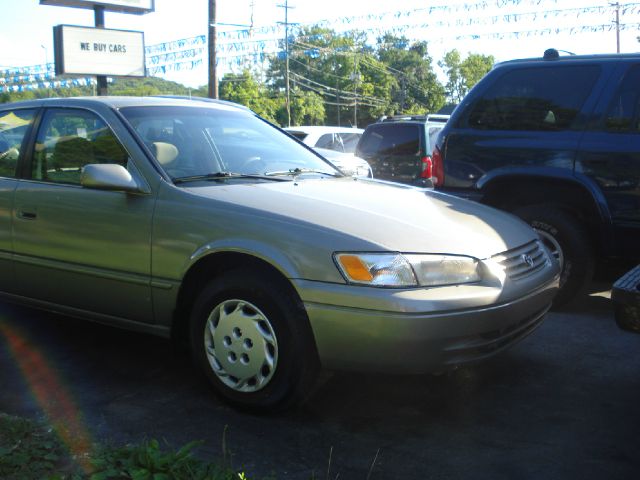 Toyota Camry 1997 photo 2