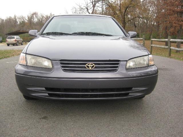 Toyota Camry 1997 photo 2