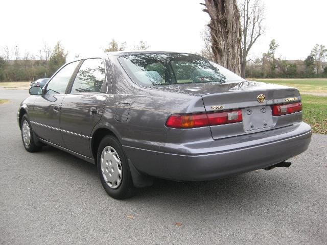 Toyota Camry 1997 photo 4