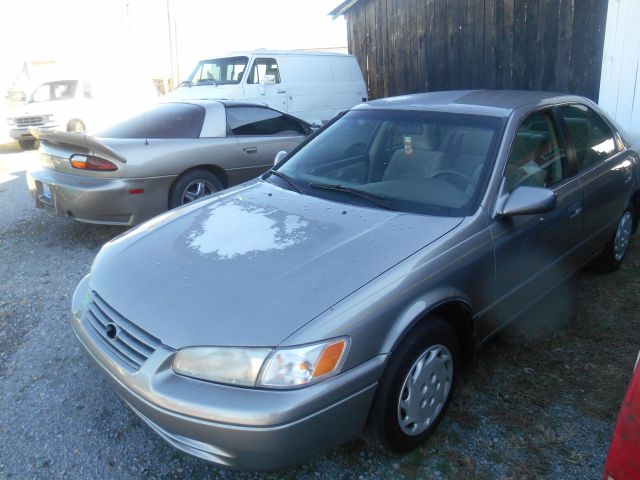 Toyota Camry 1997 photo 4