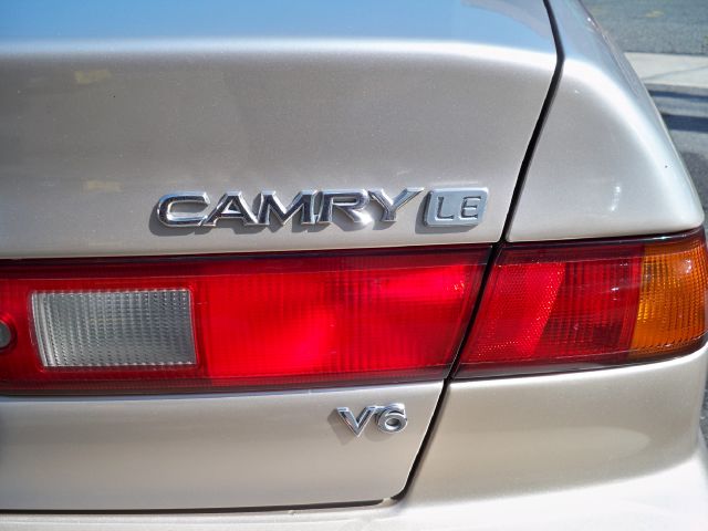 Toyota Camry 1997 photo 3