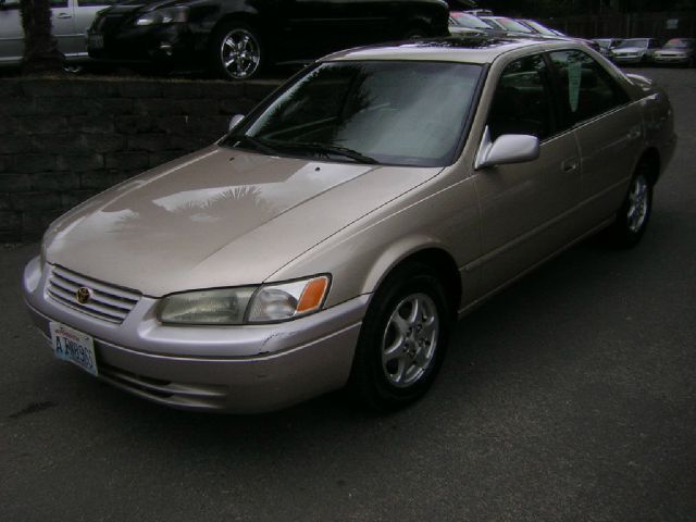 Toyota Camry 1998 photo 10